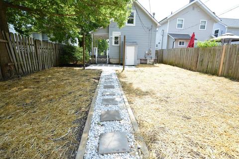 704 E Kossuth St, Columbus, OH 43206 photo 9
