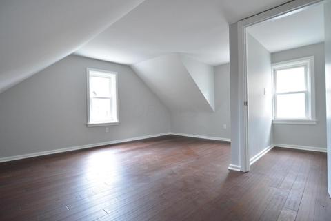 704 E Kossuth St, Columbus, OH 43206 photo 21