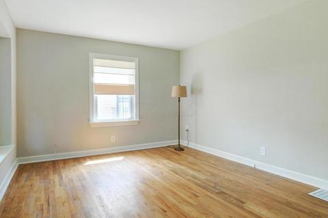 581 E Beechwold Blvd, Columbus, OH 43214 photo 4