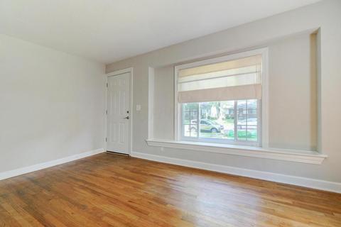 581 E Beechwold Blvd, Columbus, OH 43214 photo 3