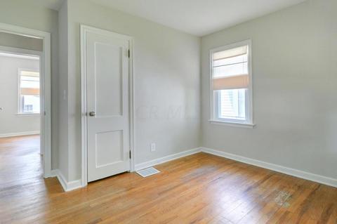 581 E Beechwold Blvd, Columbus, OH 43214 photo 17