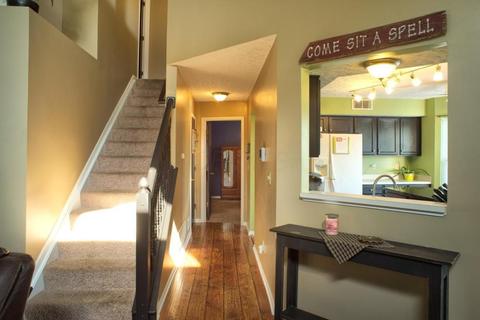 1481 Hackworth St, Columbus, OH 43207 photo 7