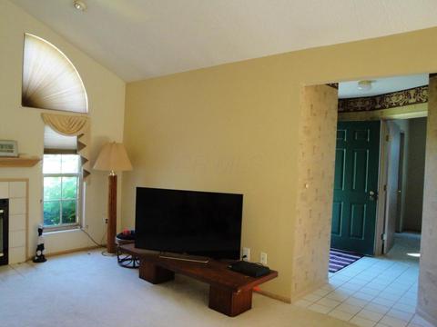 6690 Heatherstone Loop, Dublin, OH 43017 photo 5