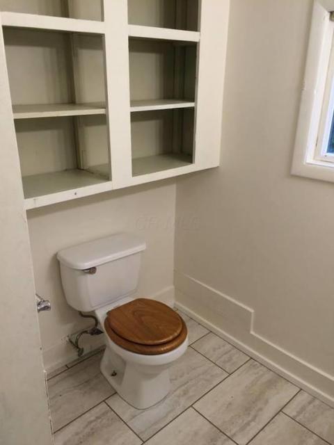970 E Mound St, Columbus, OH 43205 photo 6