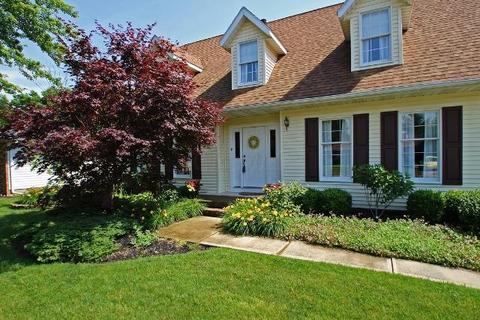 511 Sycamore Dr, Circleville, OH 43113 photo 2