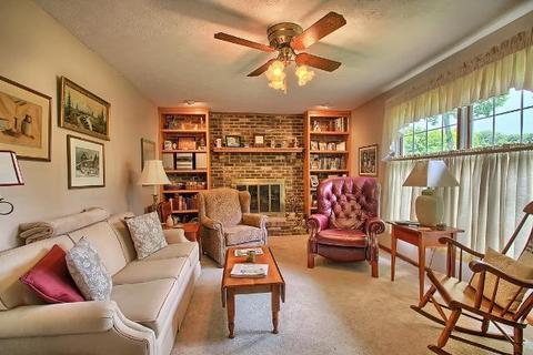 511 Sycamore Dr, Circleville, OH 43113 photo 7