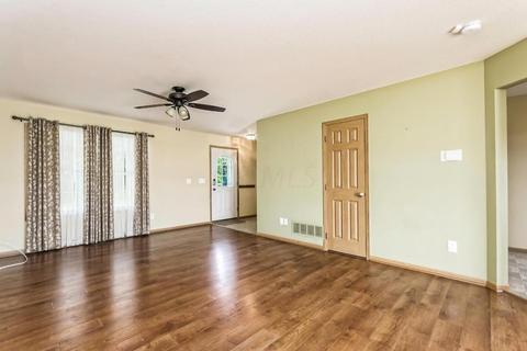 5575 Stevens Dr, Orient, OH 43146 photo 8