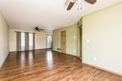 5575 Stevens Dr, Orient, OH 43146 photo 9