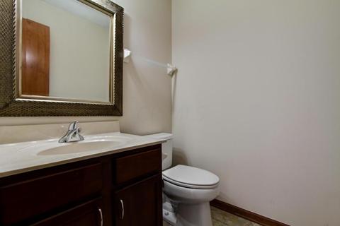 633 Meadows Dr, Delaware, OH 43015 photo 13