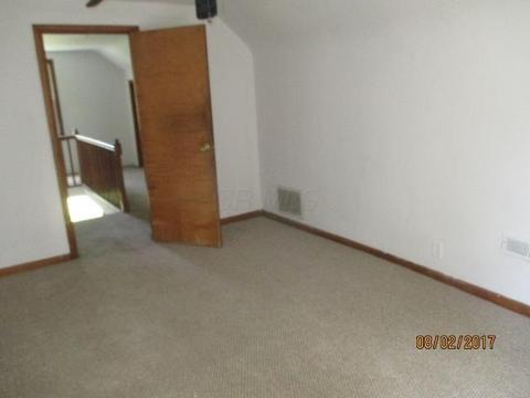 3483 E Deshler Ave, Columbus, OH 43227 photo 9