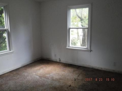 3483 E Deshler Ave, Columbus, OH 43227 photo 12