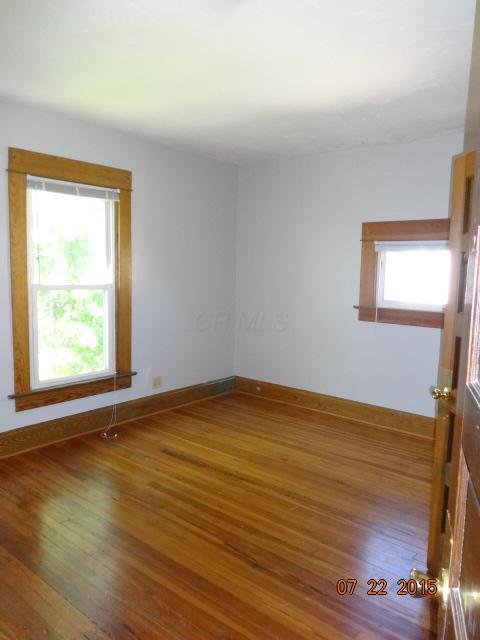 329 E 19th Ave, Columbus, OH 43201 photo 12