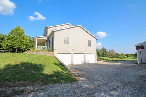 7575 Lithopolis Rd, Carroll, OH 43112 photo 3