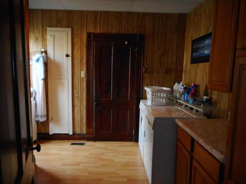 220 E Mound St, Circleville, OH 43113 photo 16
