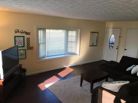 81 Jackson St, Lockbourne, OH 43137 photo 3