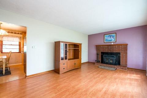 2516 S Burnett Rd, Springfield, OH 45505 photo 13
