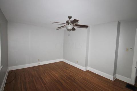 544 E Weber Rd, Columbus, OH 43202 photo 13