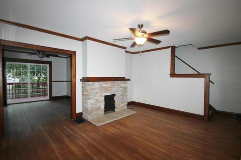 544 E Weber Rd, Columbus, OH 43202 photo 2