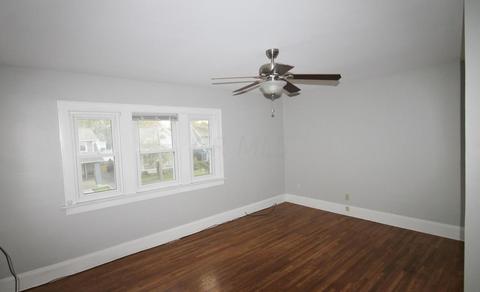544 E Weber Rd, Columbus, OH 43202 photo 12