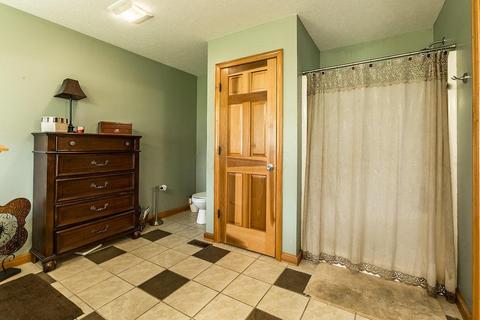 1030 Ridge Dr, Circleville, OH 43113 photo 24