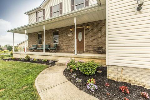 1030 Ridge Dr, Circleville, OH 43113 photo 5