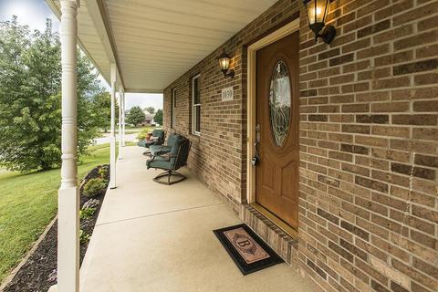 1030 Ridge Dr, Circleville, OH 43113 photo 6