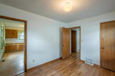 526 E Como Ave, Columbus, OH 43202 photo 15