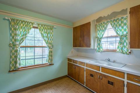 526 E Como Ave, Columbus, OH 43202 photo 13
