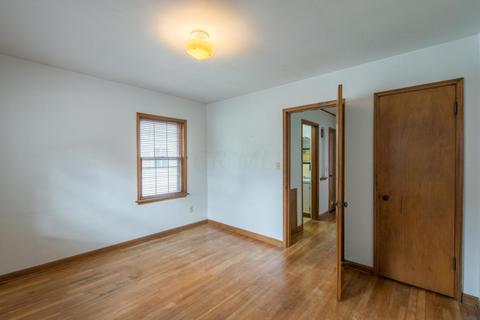 526 E Como Ave, Columbus, OH 43202 photo 21