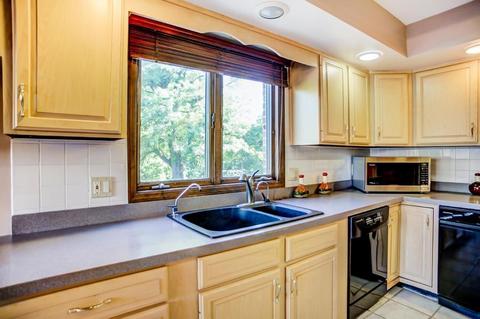 624 Westchester Park Dr, Springfield, OH 45504 photo 12