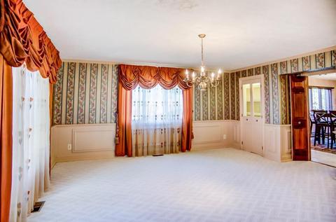 624 Westchester Park Dr, Springfield, OH 45504 photo 7