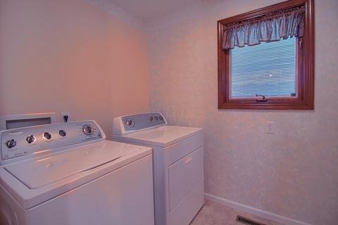 5750 Hayesville Rd, Circleville, OH 43113 photo 38