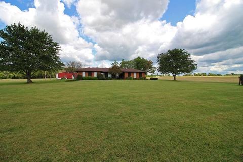5750 Hayesville Rd, Circleville, OH 43113 photo 3