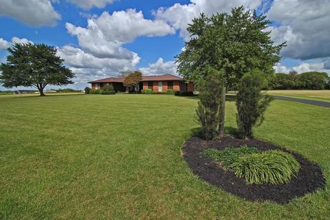 5750 Hayesville Rd, Circleville, OH 43113 photo 4