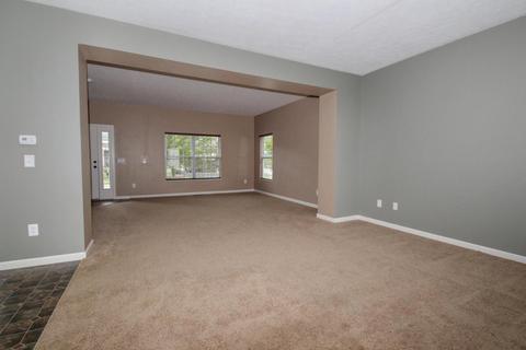 740 Salinger Dr, Lithopolis, OH 43136 photo 11