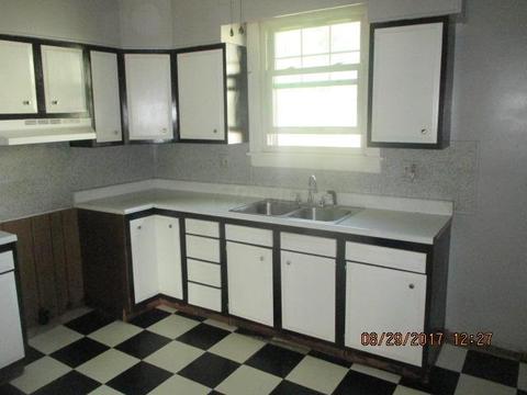 445 Robinwood Ave, Columbus, OH 43213 photo 12