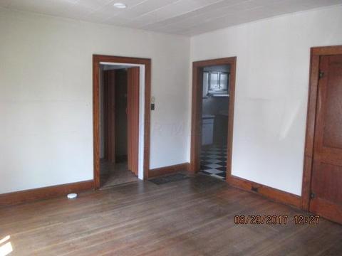 445 Robinwood Ave, Columbus, OH 43213 photo 14