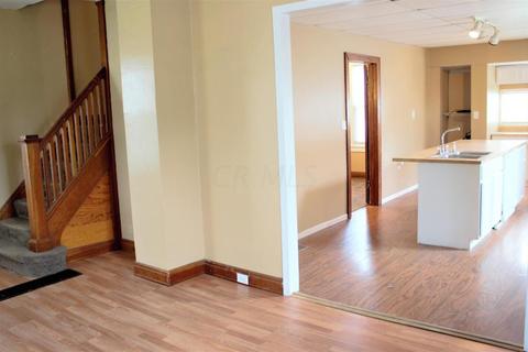 509 E Main St, Hebron, OH 43025 photo 12