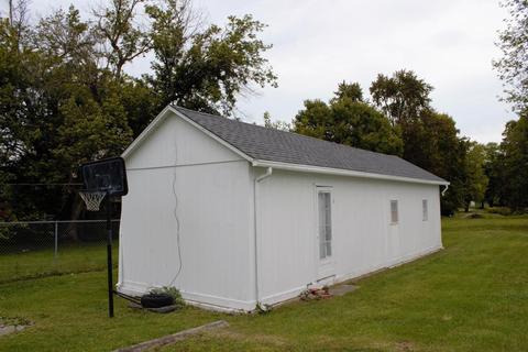 509 E Main St, Hebron, OH 43025 photo 6