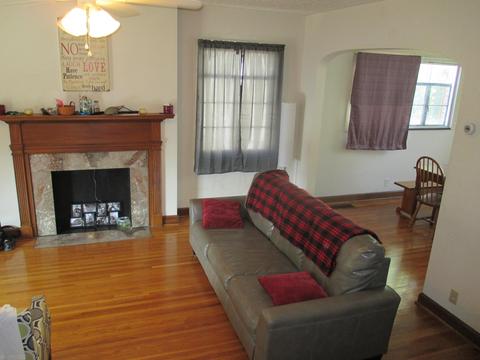 153 E Walnut St, Lancaster, OH 43130 photo 9