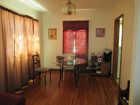 153 E Walnut St, Lancaster, OH 43130 photo 4