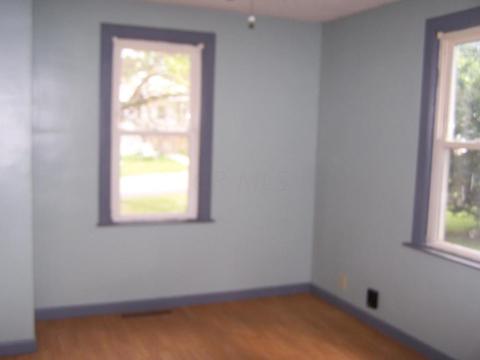 215 N Cedar Ave, Lancaster, OH 43130 photo 12