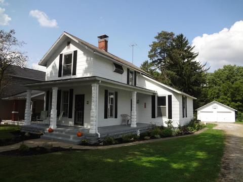 76 Prospect St, Newark, OH 43055 photo 2