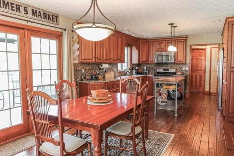 145 Whiley Rd NW, Lancaster, OH 43130 photo 7