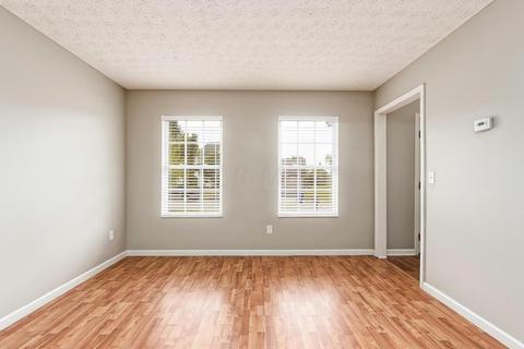 345 Pinecrest Ct, Delaware, OH 43015 photo 4