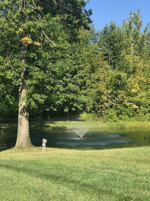 301 Woods Edge Loop, Pataskala, OH 43062 photo 2
