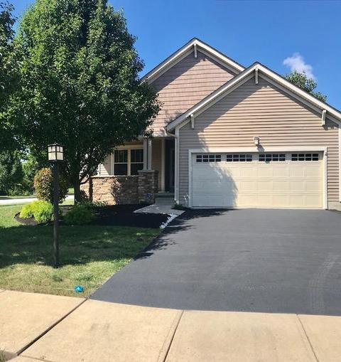 301 Woods Edge Loop, Pataskala, OH 43062 photo 6