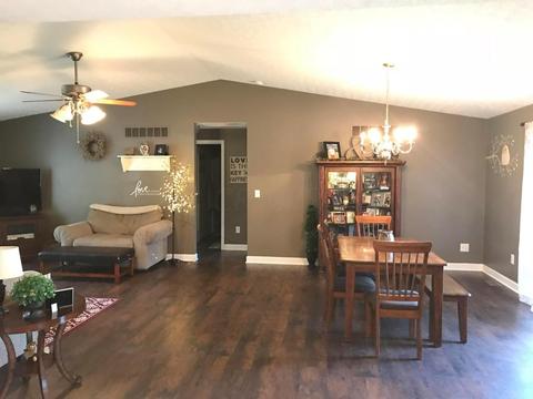 1820 Cedar Cir, Heath, OH 43056 photo 9