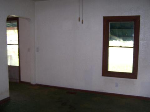1121 E Walnut St, Lancaster, OH 43130 photo 2