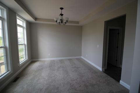 856 Clear Brook Ln, Delaware, OH 43015 photo 4